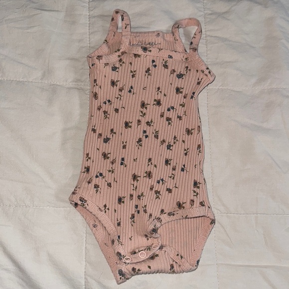 Lovely Littles Printed Ribbed Tank Onesie / Floral Mauve 3 months - Picture 1 of 4